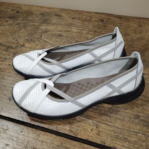 Clarks Privo Shoes 9 M Slip On Ballet Flats White Casual Sneaker Loafer